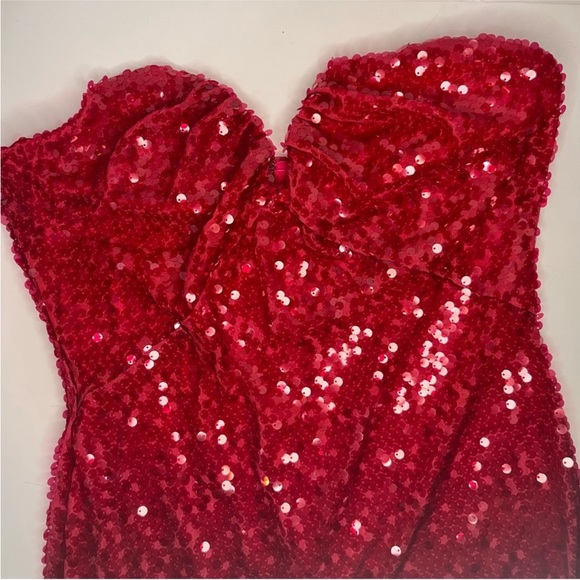 Red/pink Sequin Dress - Picture 6 of 6
